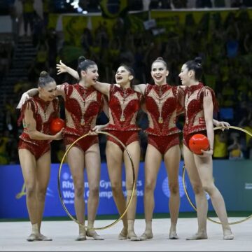 Após prata histórica ao som de “Evidências”, ginastas do Brasil escolhem música para nova temporada