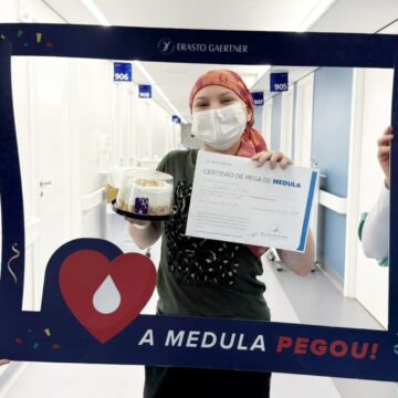 Isabel Veloso recebe alta após transplante de medula