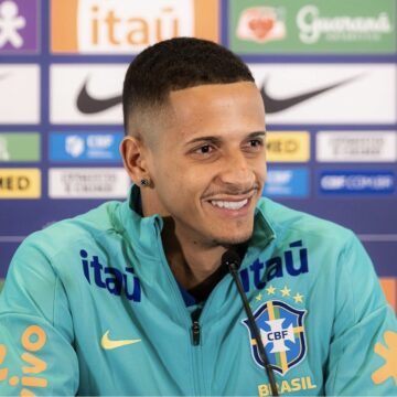 Juba retorna ao Bahia após primeira experiência com a Seleção e recebe elogios de Ancelotti