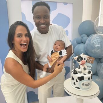 Carol Peixinho e Thiaguinho comemoram ‘mesversário’ de Bento com tema de ‘Tetê’: ‘Firme, decidido e fiel’