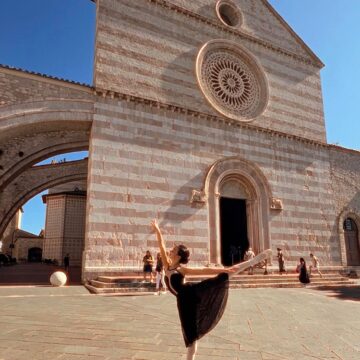 Baiana de 10 anos se classifica para a Final Mundial de uma das mais prestigiadas competições de balé, nos EUA