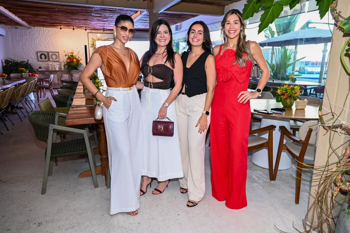 Nathalia Luquini, Vanessa Souza, Yasmin Valladares e Paula Tripodi