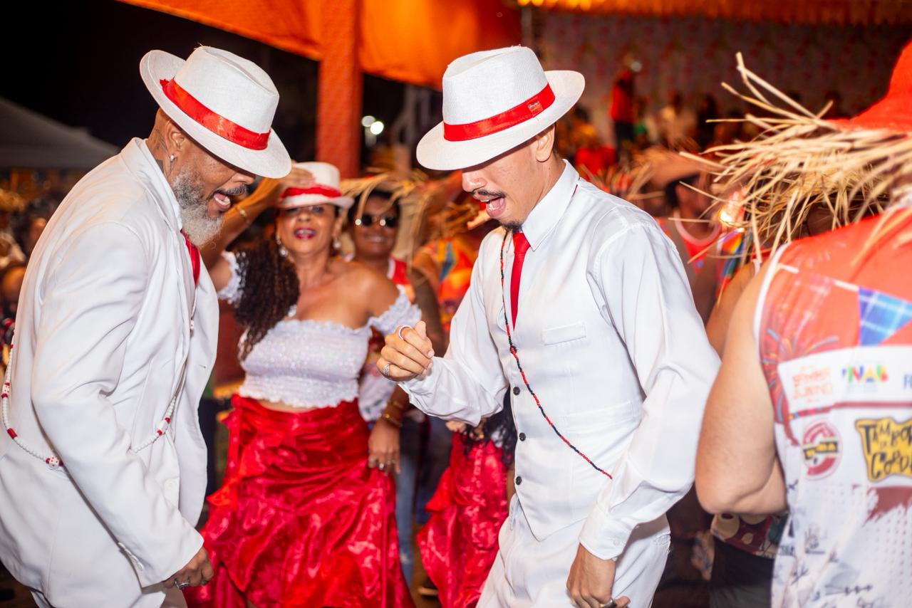 Samba Junino movimenta Largo do Mercado Dois de Julho neste sábado (29)