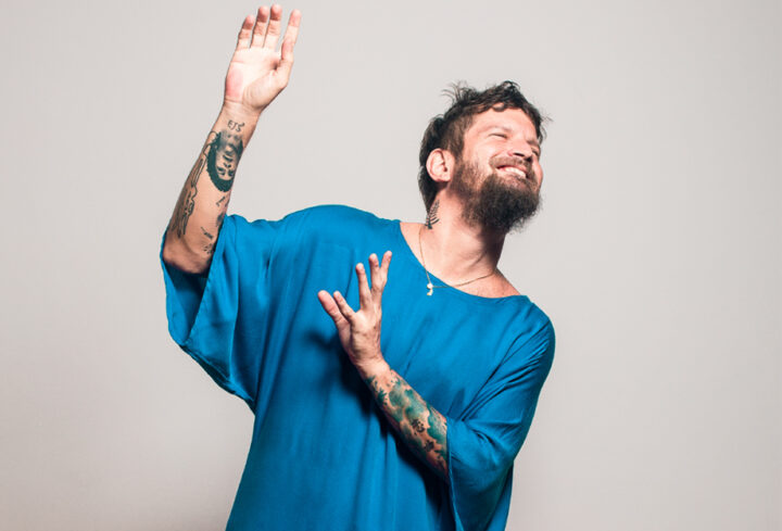 Saulo faz show beneficente em prol das Obras Sociais Irmã Dulce nesta quarta-feira (26)