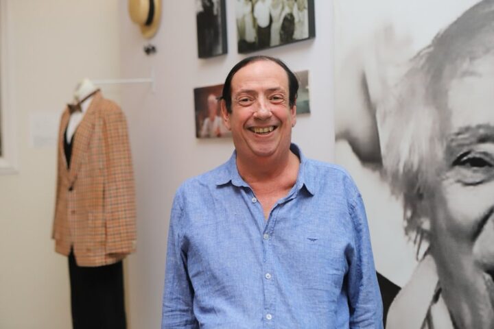 Marcos Oliveira, o Beiçola, fala sobre preparativos para cirurgia de hérnia: “Com dificuldades, mas batalhando”