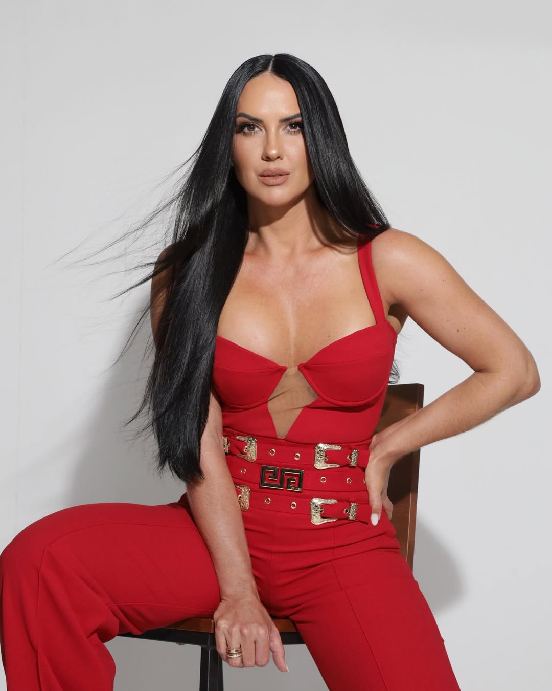 Graciele Lacerda comemora evolução do corpo após nascimento da filha Clara e revela seu peso atual