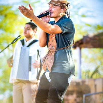 João Gomes fala sobre planos de aumentar a família e de morar no Rio: “Do jeito que Deus quer”