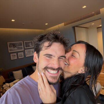 Nicolas Prattes ganha surpresa romântica de Sabrina Sato: “Nova história que já nasce especial”