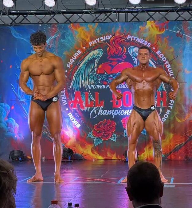 Filho de Xanddy e Carla Perez compartilha momento mais intenso do seu primeiro campeonato de fisiculturismo: “Nível altíssimo”