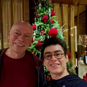 Marido de Leandro Karnal completa 30 anos e ganha declaração romântica: “Obrigado por existir”