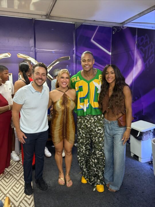 Irmã de Léo Santana faz declaração emocionante após show do artista em Salvador: “Meu mundo parou”