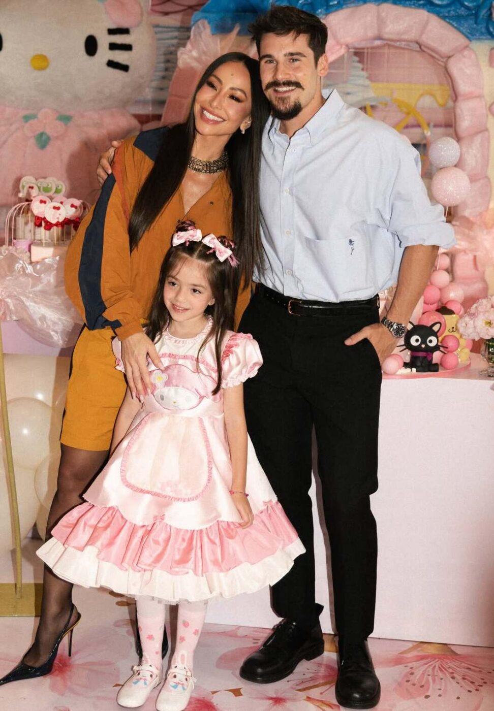 Sabrina Sato exalta relação entre a filha Zoe e Nicolas Prattes: “Sabe da responsabilidade dele”