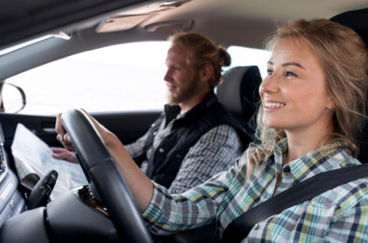 Peugeot 208 para motoristas iniciantes: design, tecnologia e facilidade de condução