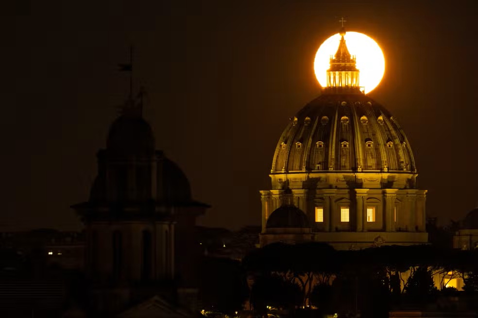 Superlua de novembro: saiba quando e como observar o fenômeno no céu