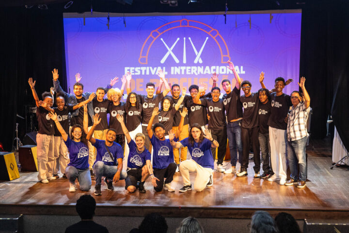 Grupo de Percussão da UFBA celebra o ritmo e a cultura da Bahia em sua primeira turnê internacional