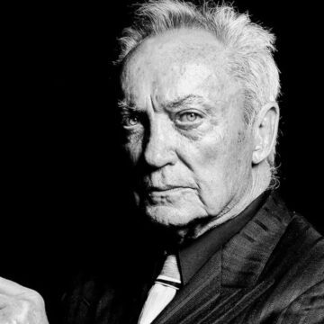 Morre aos 81 anos Udo Kier, ator de “Bacurau” e “O Agente Secreto” e ícone do cinema mundial