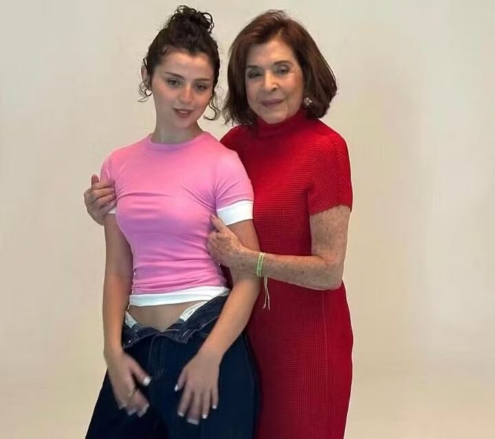 Betty Faria ensaia com a neta atriz que foi dirigida pelo avô, Daniel Filho, em filme