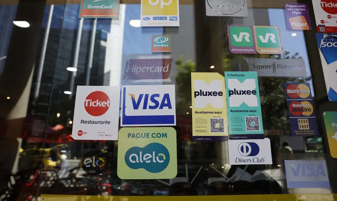 Economia com vale-alimentação e refeição pode chegar a R$ 7,9 bilhões