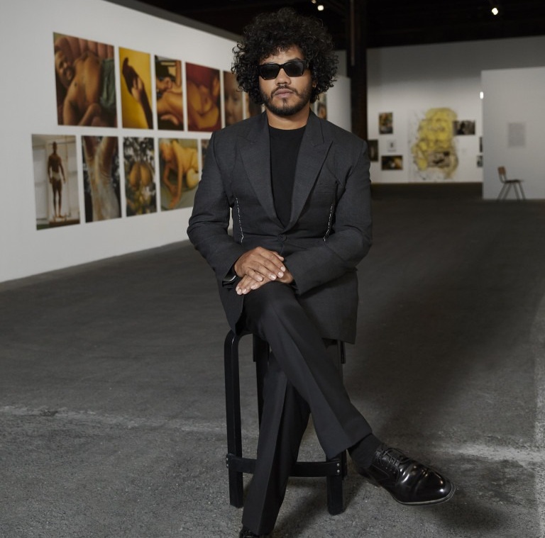 Paraense é o primeiro fotógrafo brasileiro a ter exposição no Museu do Louvre, em Paris