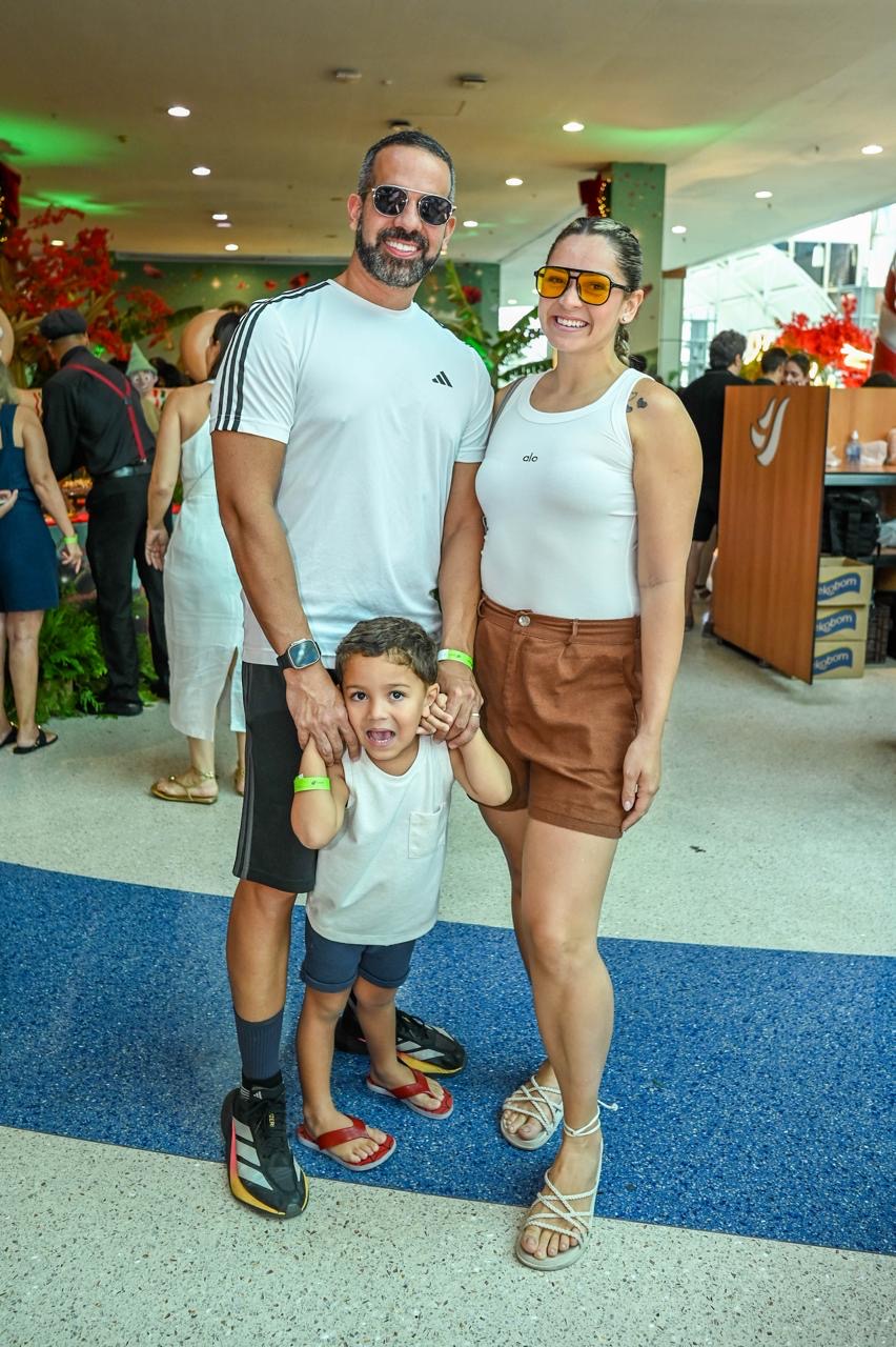 Diego Tavares, Bruna Letícia e Gustavo Grecco