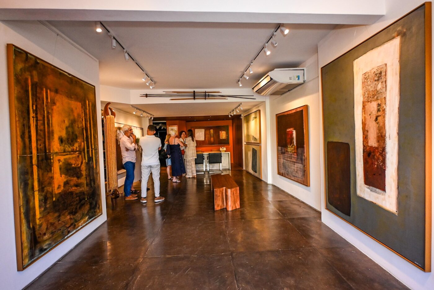 Pena Cal Galeria inaugura exposição de Antonio Mendes