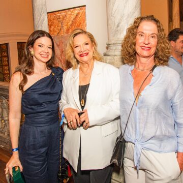 Biga Suarez prestigia festa de fim de ano do Alô Alô Bahia em Salvador