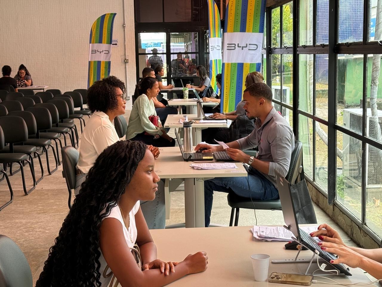 BYD realiza etapa de seleção para 200 vagas em Camaçari