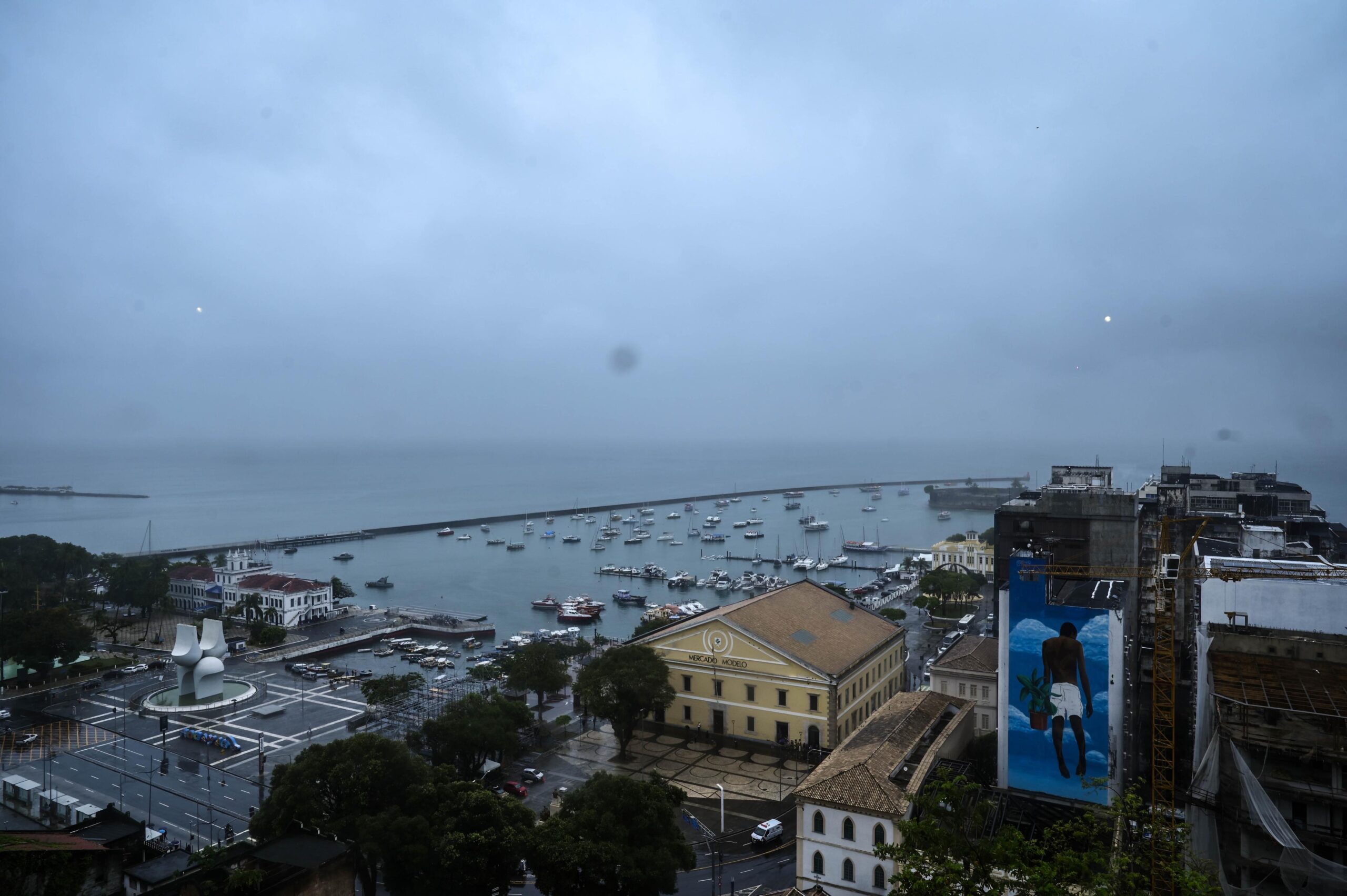 Salvador é a cidade onde mais choveu no Brasil nas últimas 24h