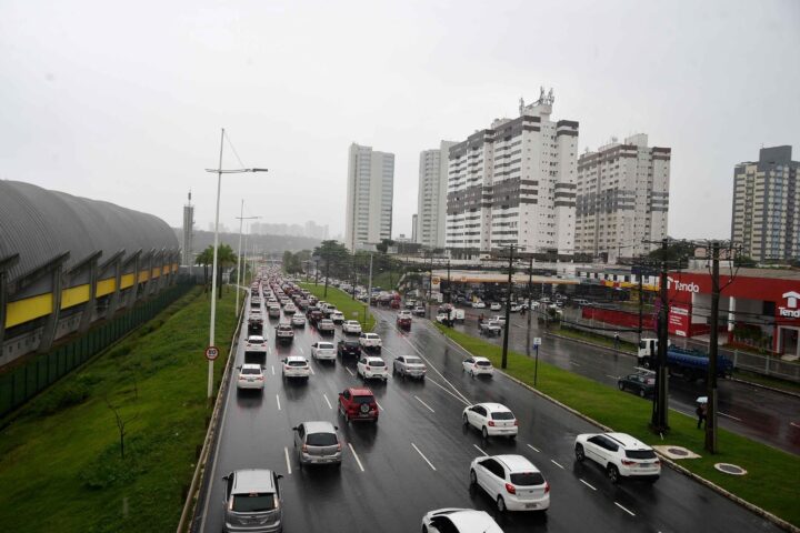 Fim de semana em Salvador será de céu nublado e pancadas de chuva; confira previsão