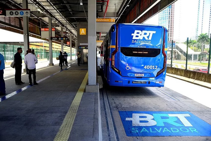 BRT Salvador terá operação modificada para avanço das obras de viaduto na região da Rodoviária; saiba detalhes