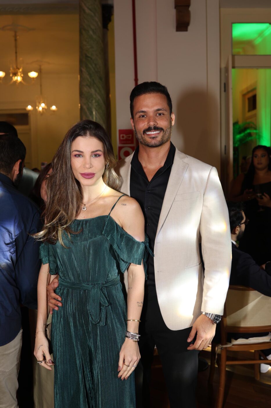 Gabriela Queiroz e Lucas Guimarães