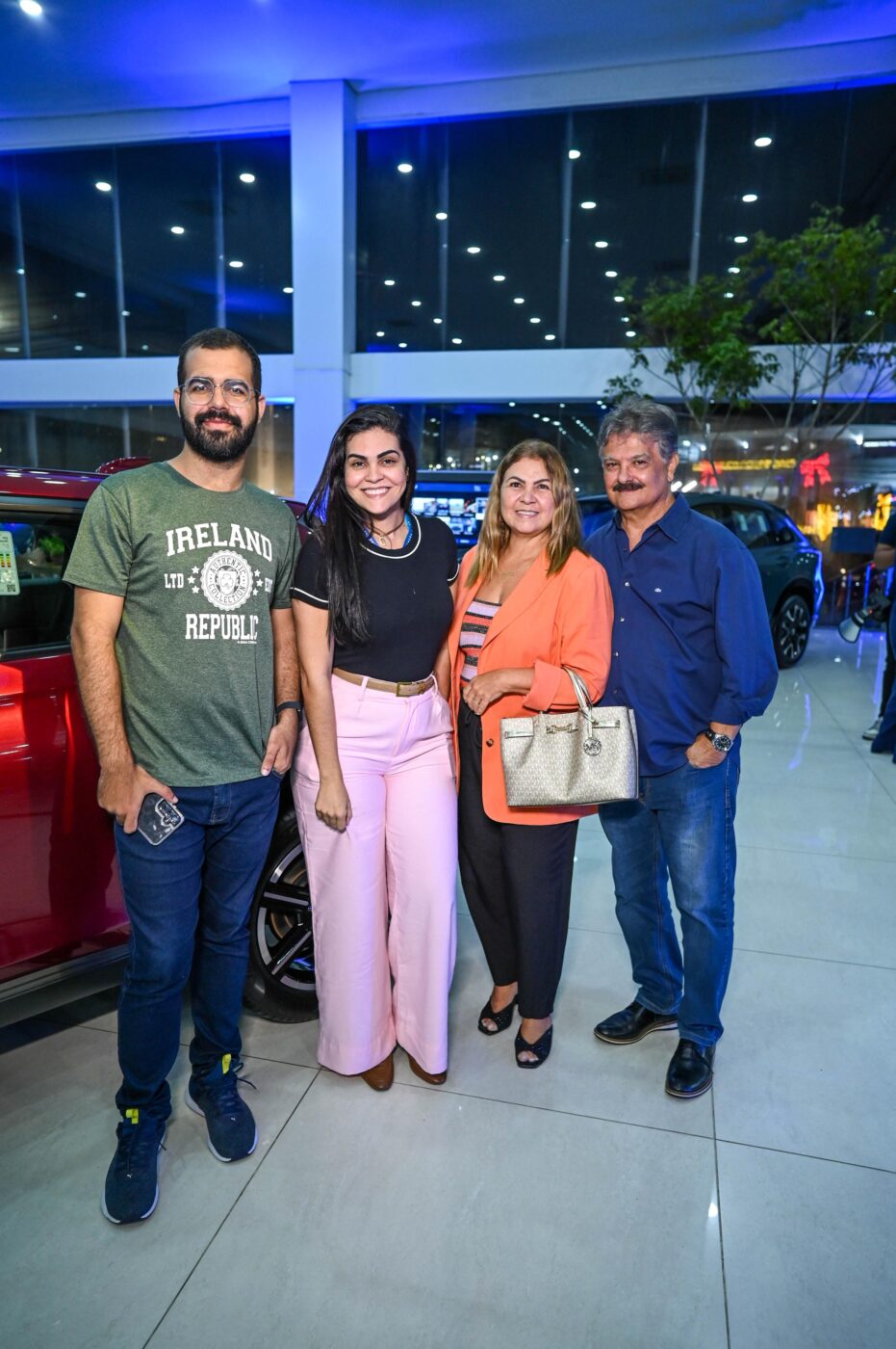 Matheus Santos Oliveira, Maiana Cardoso, Yrena Barral Alves e Davi Alves