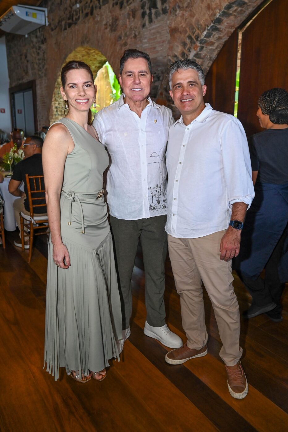 Paola Castro, José Rotondano e Fabrício Castro