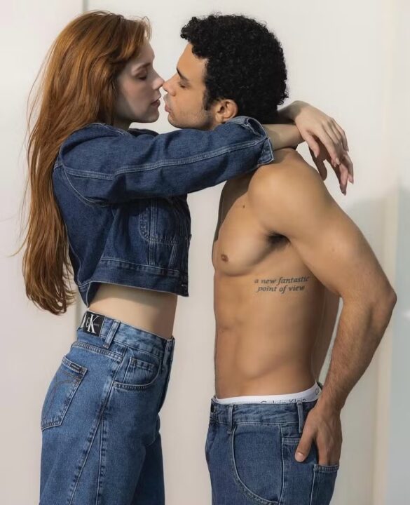 Sophia Abrahão celebra 11 anos de relacionamento com Sérgio Malheiros