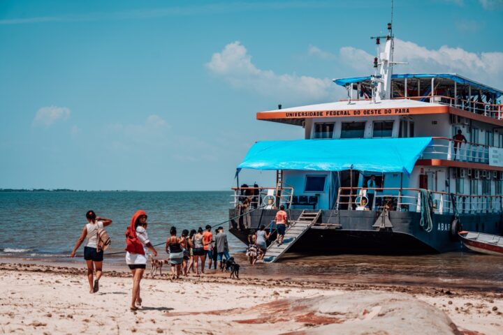 Estudantes baianos levam solidariedade e conhecimento à Amazônia em missão humanitária
