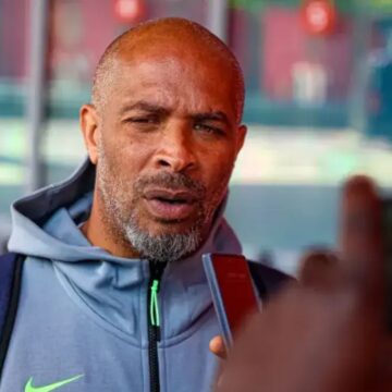 Técnico da Nigéria acusa Congo de usar vodu em eliminação na repescagem para a Copa