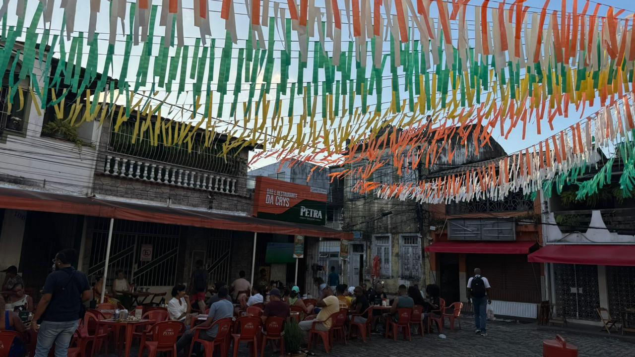 Começou! Salvador recebe 1º Festival da Lambreta com circuito de bares no Centro Histórico