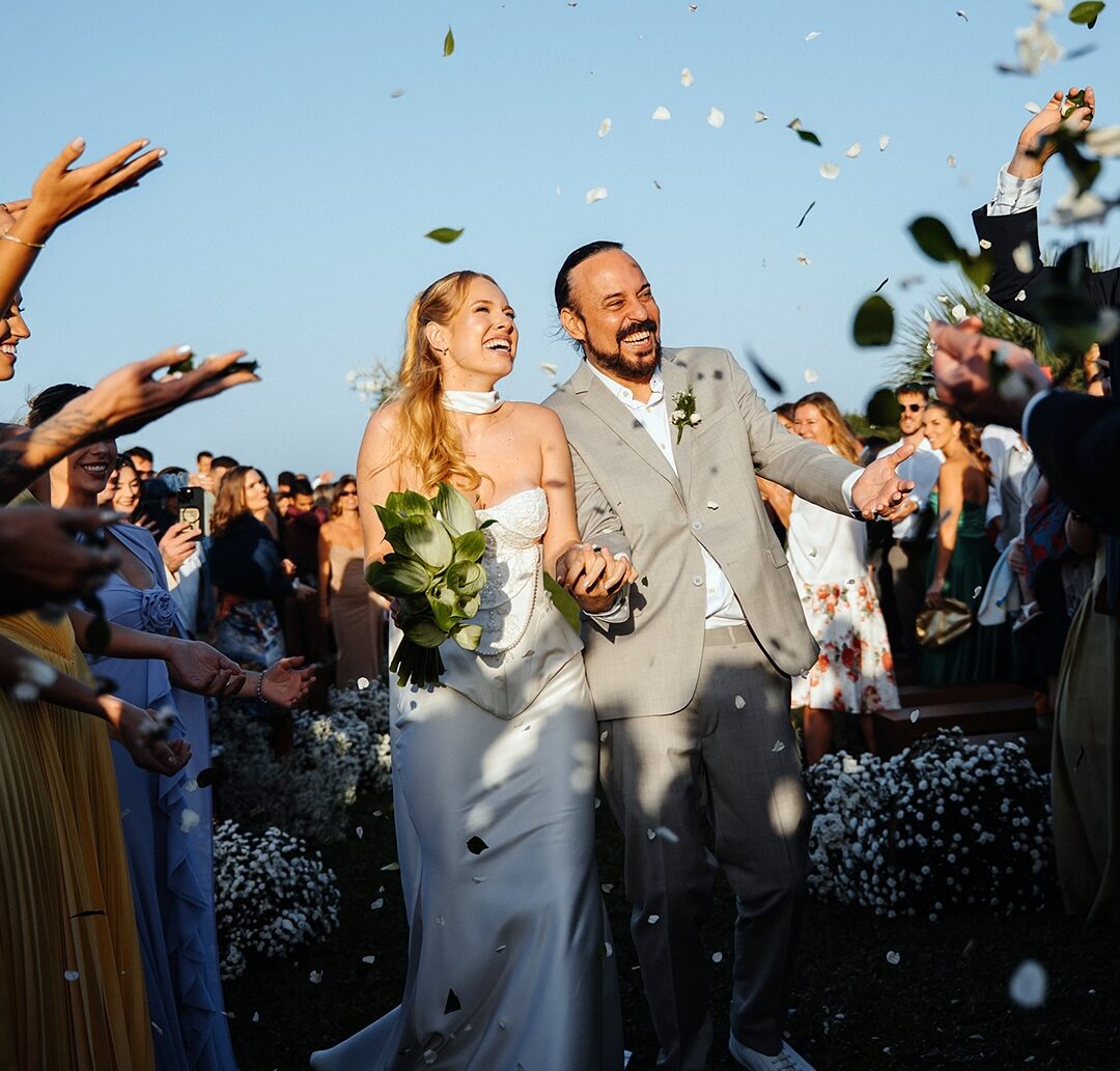 Gabriel O Pensador se casa em cerimônia intimista em Santa Catarina