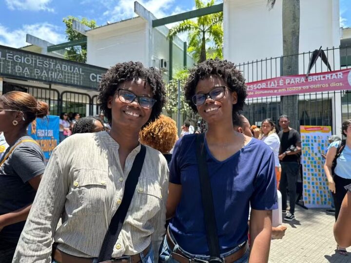 Gêmeas baianas conciliam trabalho e estudo para fazer Enem em Salvador