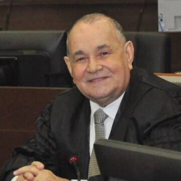 Morre Gesivaldo Britto, ex-presidente do Tribunal de Justiça da Bahia