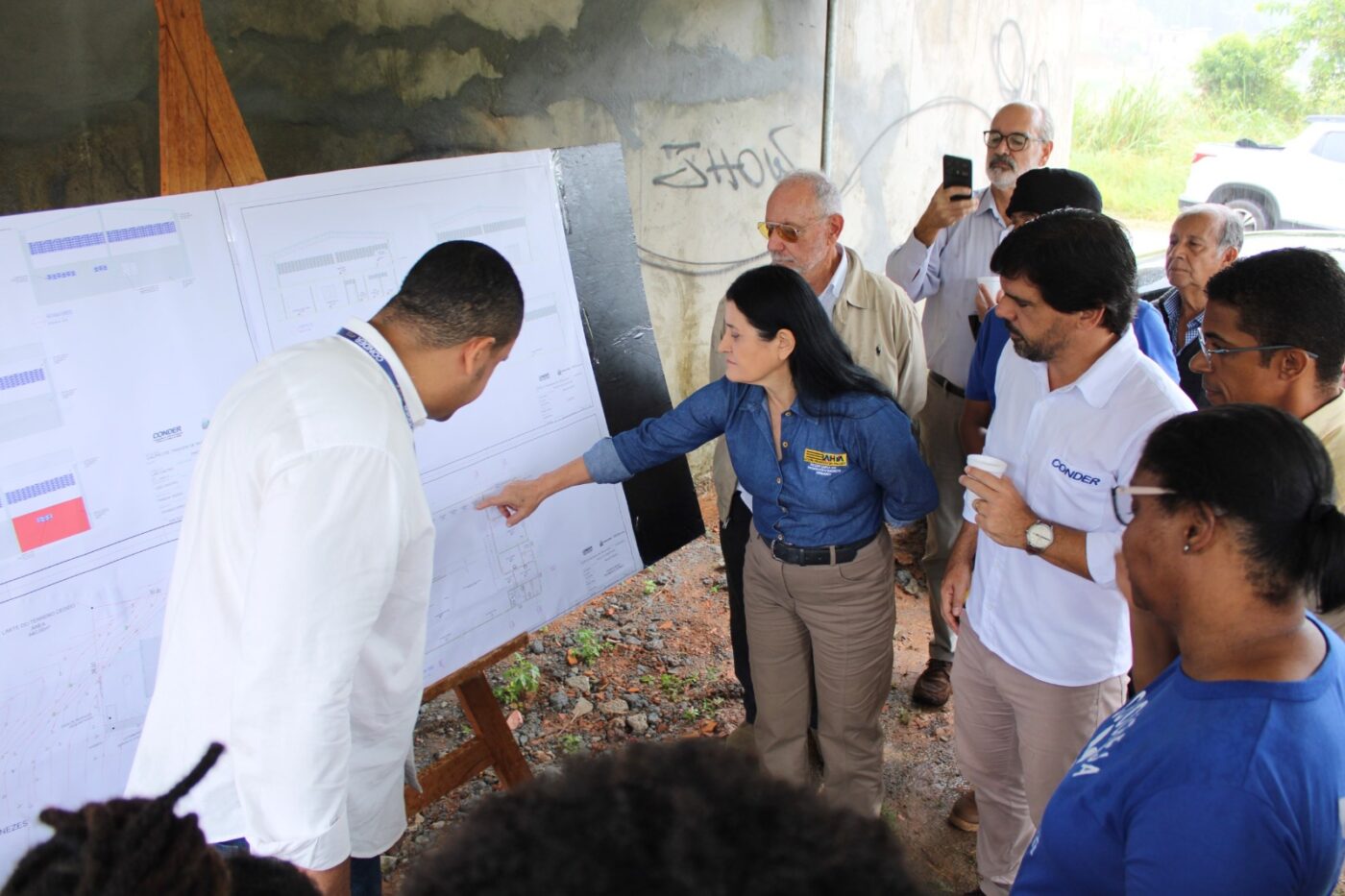 Governo do Estado inicia construção de galpão de triagem de resíduos em Cajazeiras X