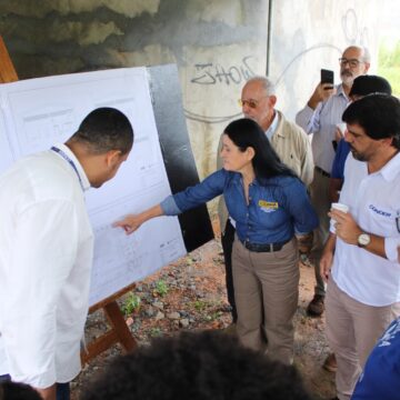Governo do Estado inicia construção de galpão de triagem de resíduos em Cajazeiras X