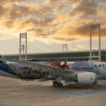 Latam pinta aviões em homenagem a Harry Potter e anuncia parceria; confira