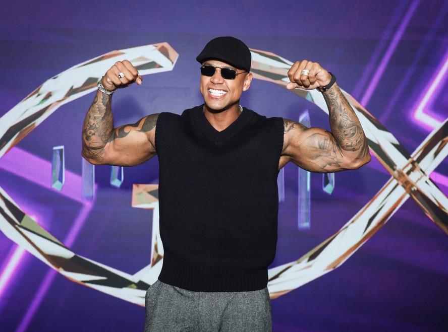 Léo Santana é homenageado com Prêmio de Igualdade Racial