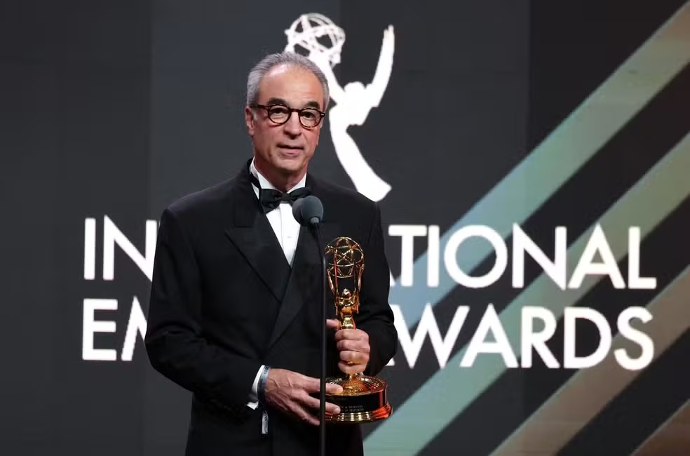 João Roberto Marinho recebe prêmio de Personalidade Mundial da Televisão no Emmy Internacional 2025