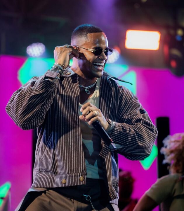 Salvador Capital Afro: Léo Santana celebra 20 anos de carreira com show gratuito nesta quinta(20)