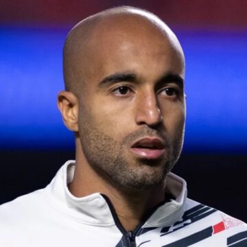 Lucas Moura faz infiltração no joelho e só deve voltar ao São Paulo em 2026
