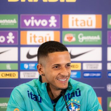 Ancelotti elogia Juba e projeta Copa do Mundo: ‘Tem oportunidade’