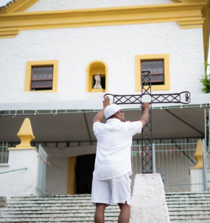 Márcio Victor exalta importância da fé após internação