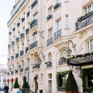 Le Bristol Paris é eleito um dos 20 melhores hotéis do mundo em 2025